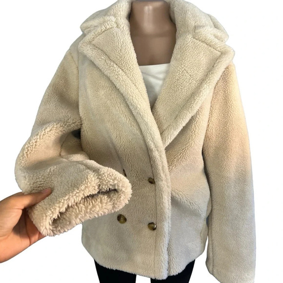 Banana Republic Ivory Sherpa Teddy Coat - Picture 3 of 9